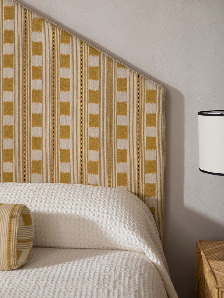 Tapizado y fabricación de cabeceros de cama 7