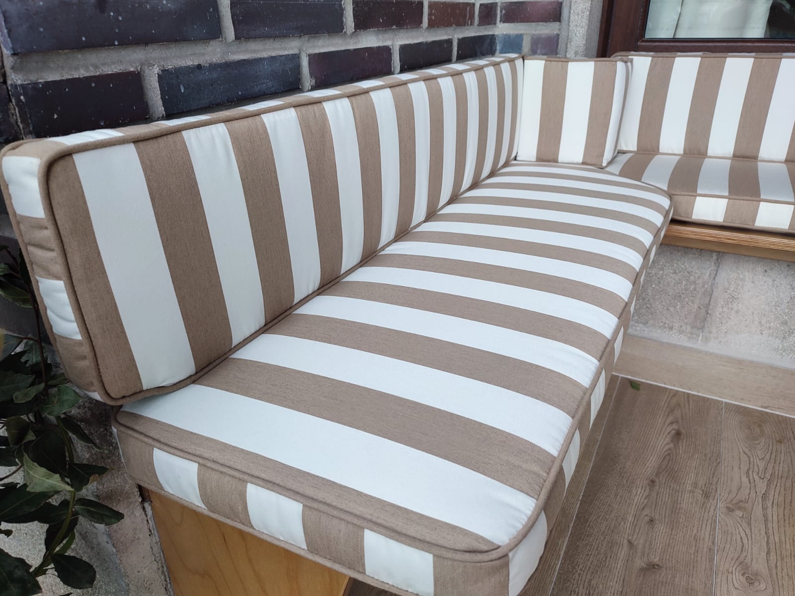 Tapizados de butacas con tejidos antimanchas en Sarriko 1