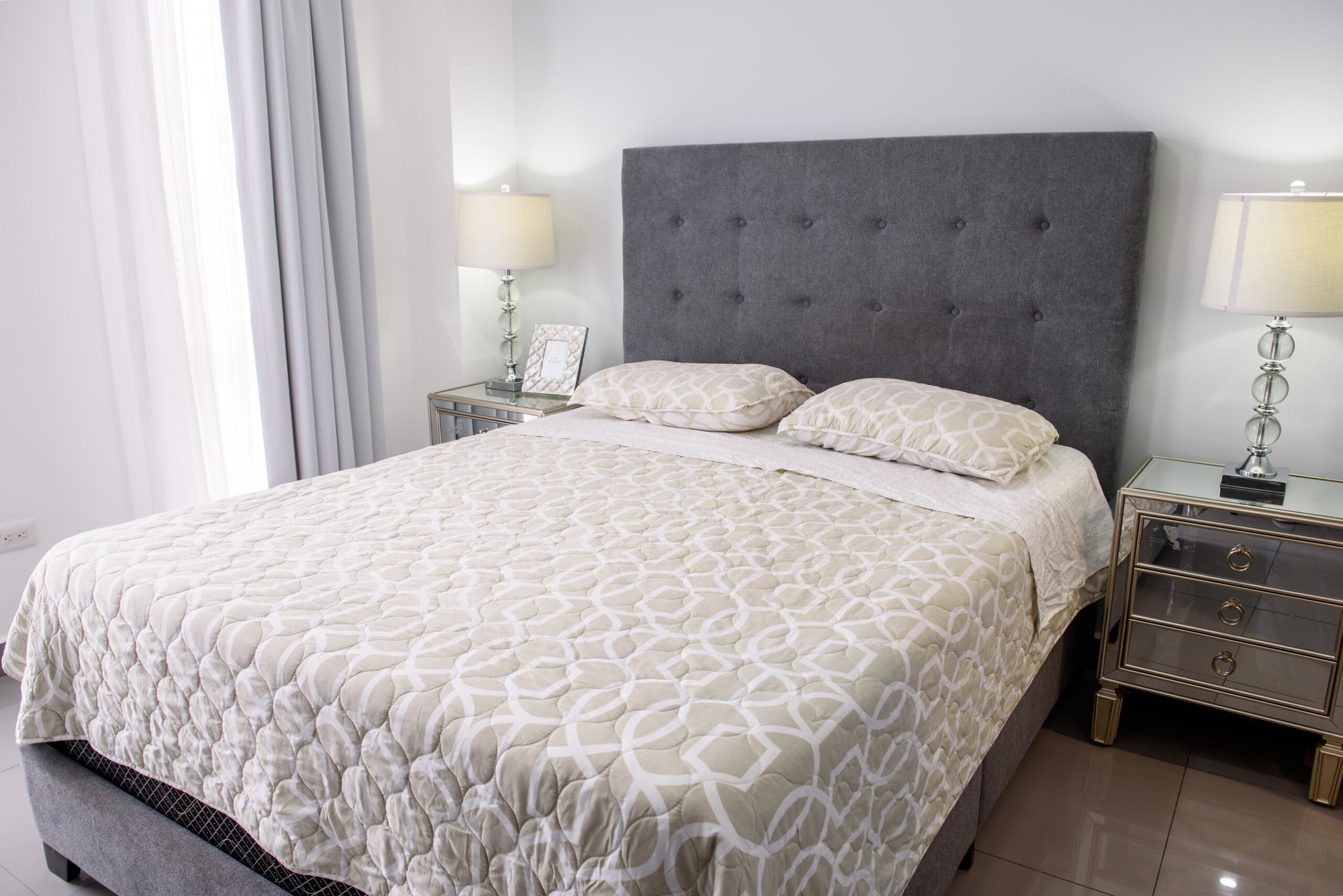 Tapizados de cabeceros de cama a medida en Santurtzi 6